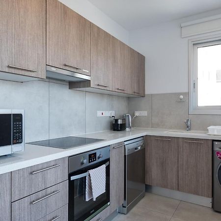 Solaar Apartments Faneromeni Larnaca Dış mekan fotoğraf