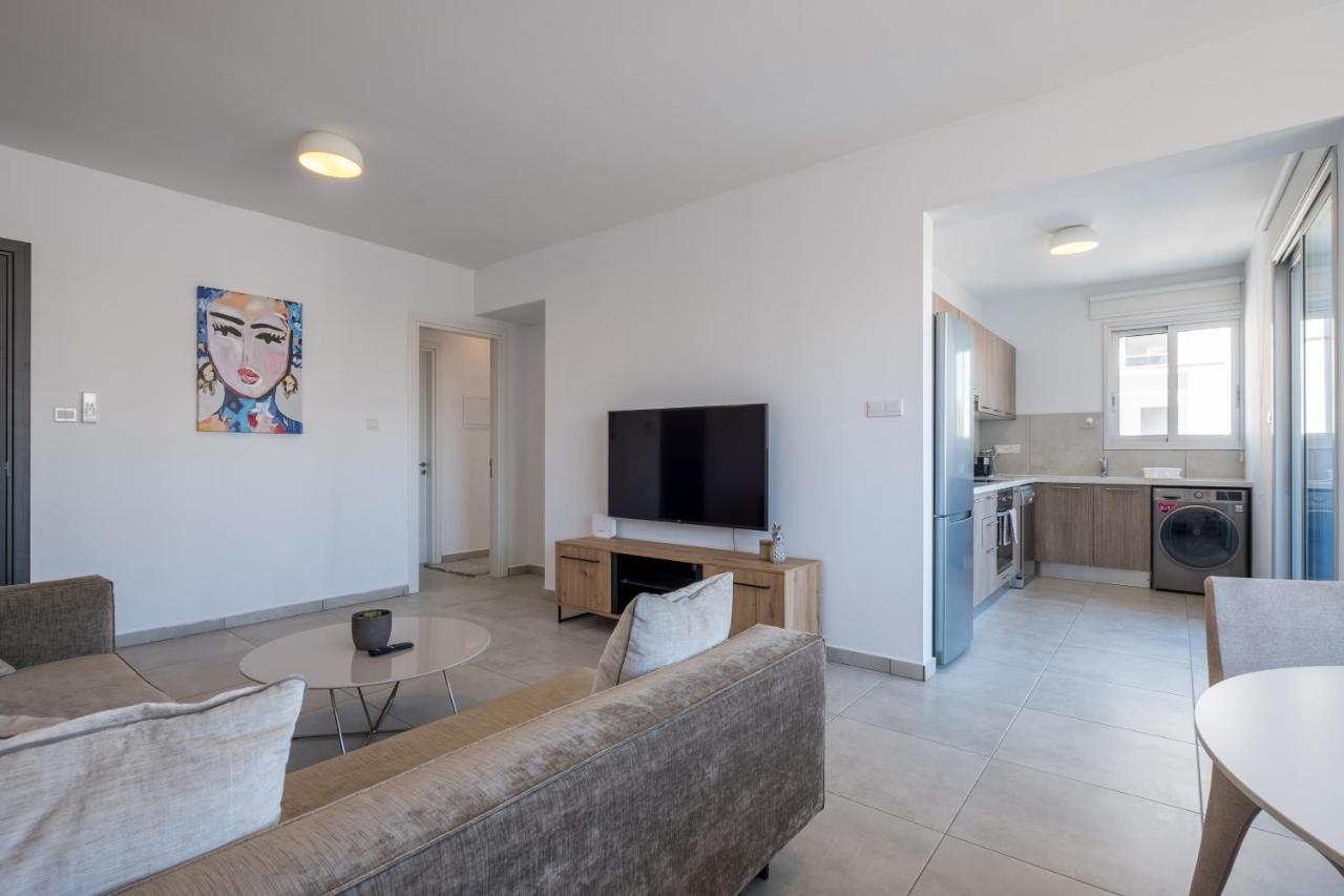 Solaar Apartments Faneromeni Larnaca Dış mekan fotoğraf