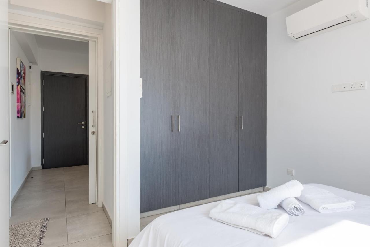 Solaar Apartments Faneromeni Larnaca Dış mekan fotoğraf