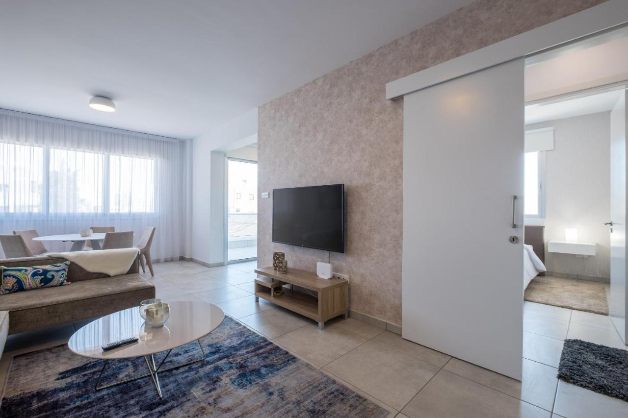 Solaar Apartments Faneromeni Larnaca Dış mekan fotoğraf